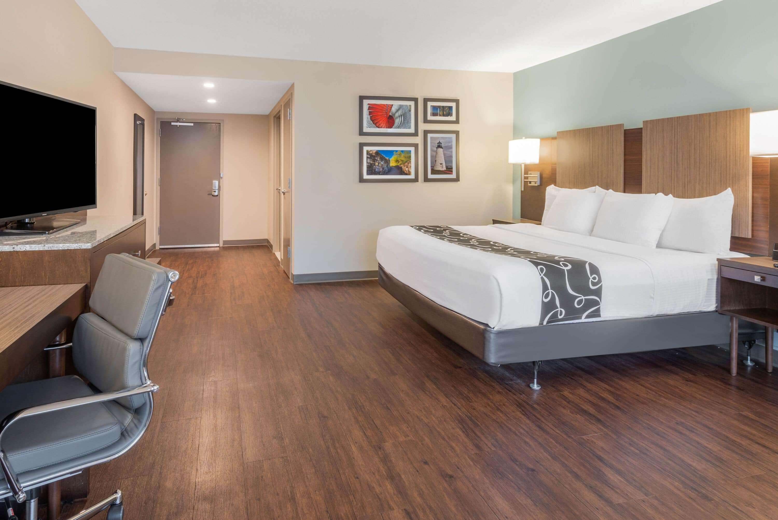 La Quinta By Wyndham Aberdeen-Apg Экстерьер фото